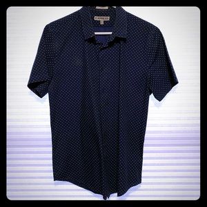 Express Fitted style casual short sleeved shirt